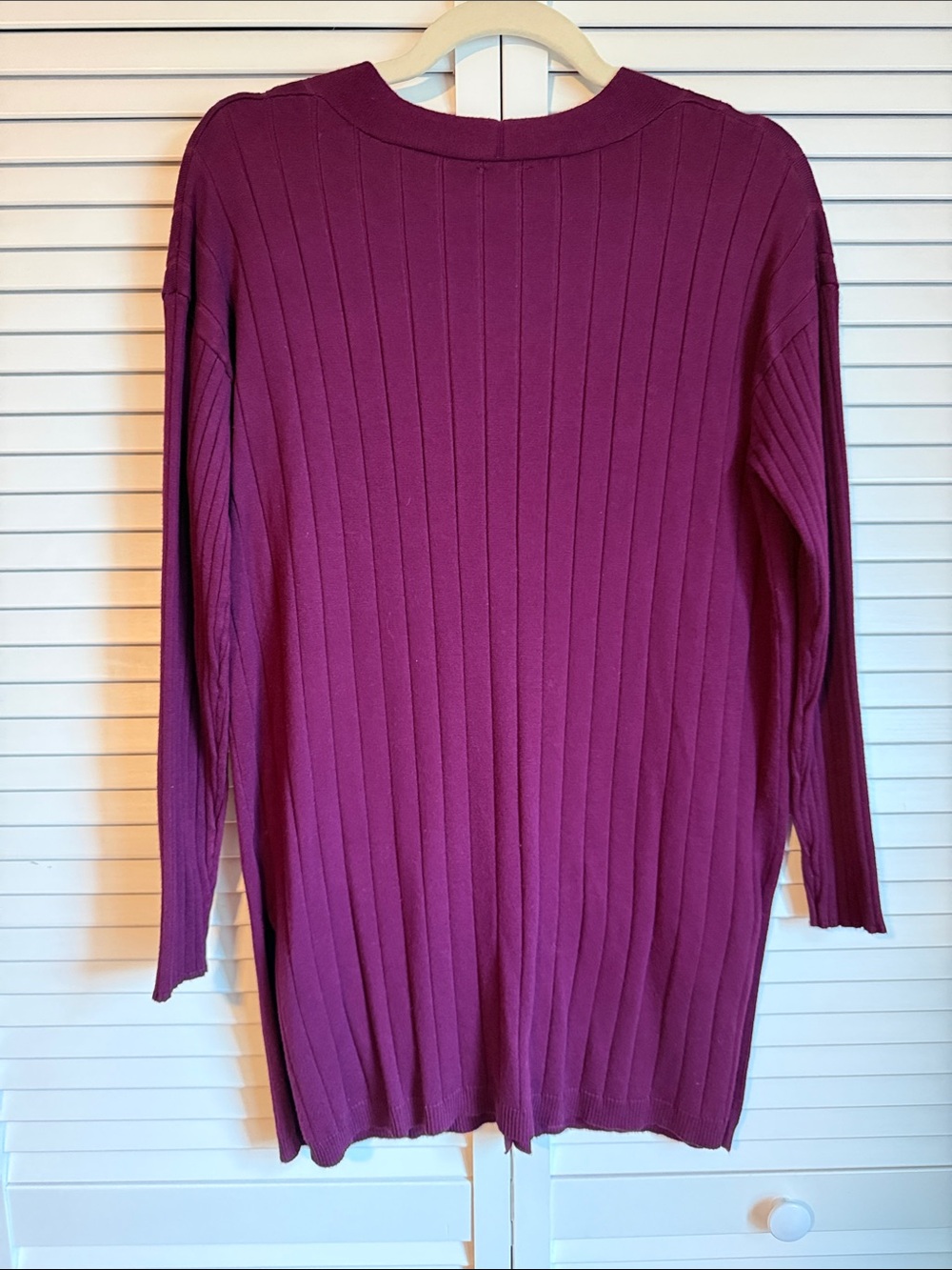 The Limited - Ribbed Button-Front Side Slit Cardigan - Plum - Size M - Picture 2 of 9